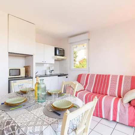 Zephyr-1 By Interhome * Arcachon